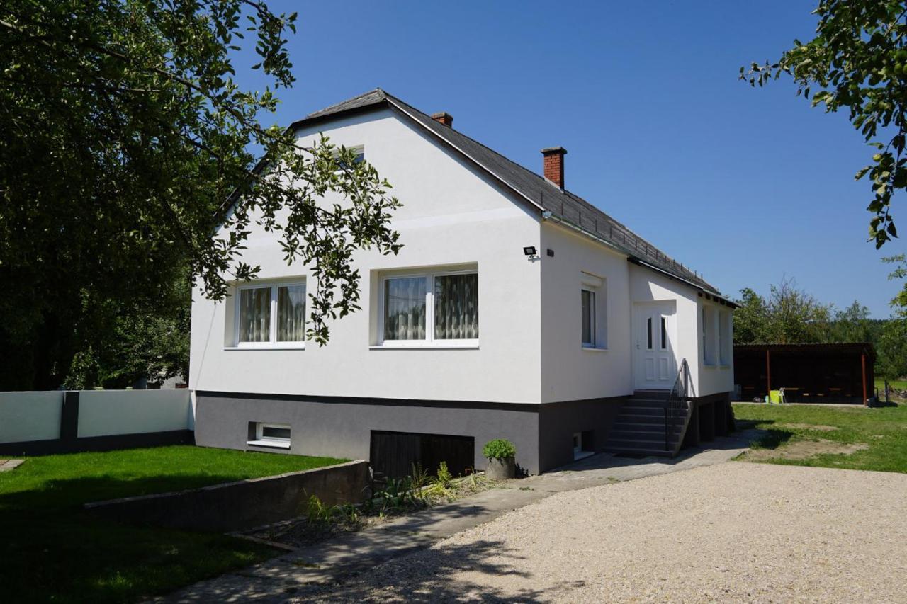 Lali Vendégház Asvanyraro Extérieur photo